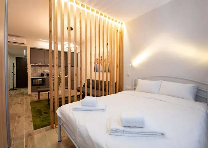 Salonica Forest Inn- One * Salonic