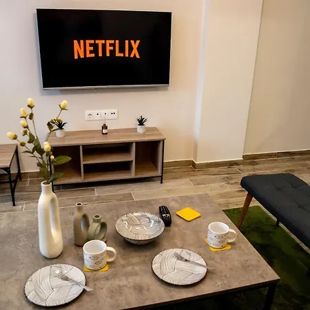 Salonica Forest Inn- One Lejlighed